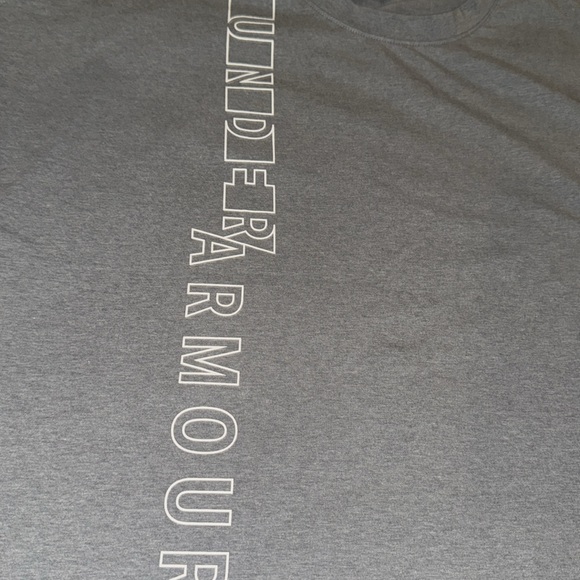 Women’s Under Armour Short Sleeve‎ Crew - Picture 2 of 7